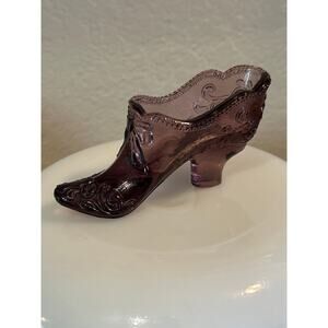 Mosser Collectible Amethyst Art Glass Slipper